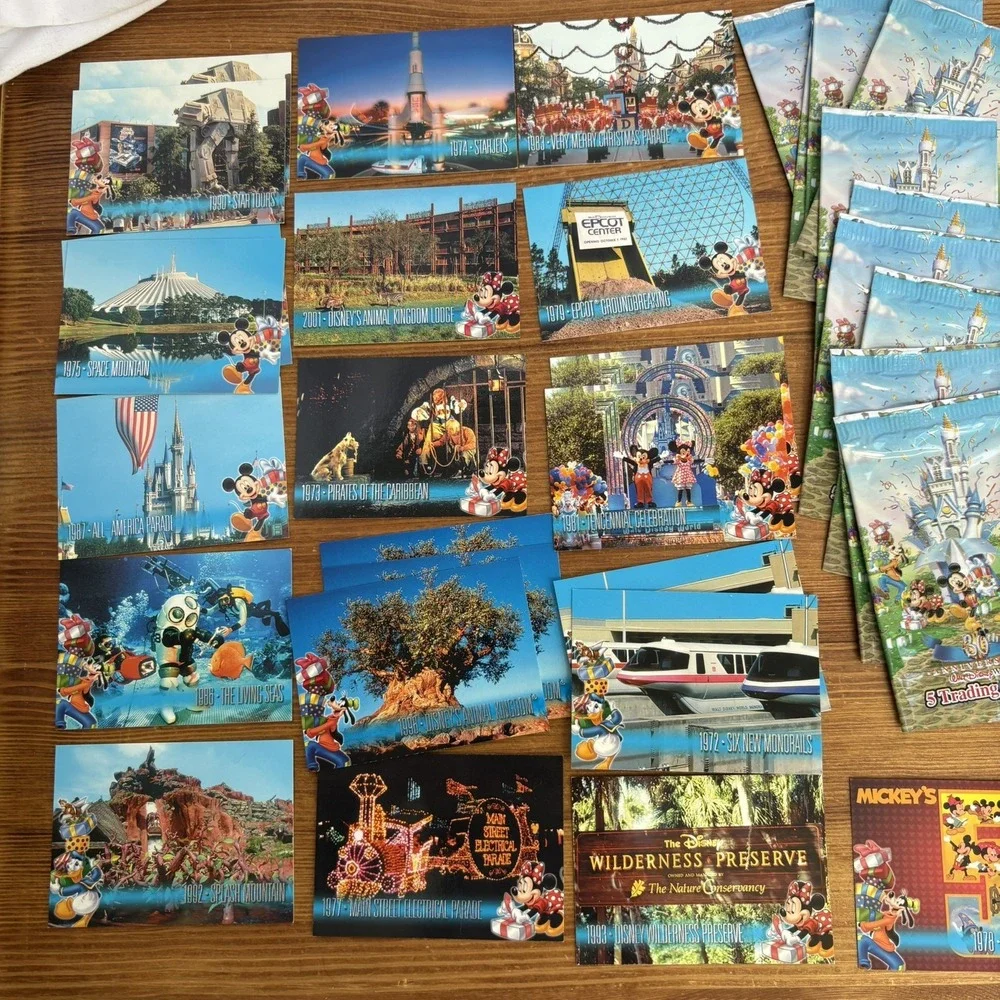 30th Anniversary Walt Disney World Trading card lot